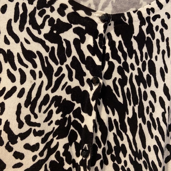 Talbots Animal Print 3/4 Sleeve Sweater Size S - Picture 6 of 11